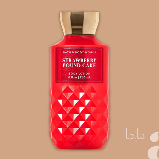 Bath & Body Strawberry Pound Cake Body Lotion 236Ml