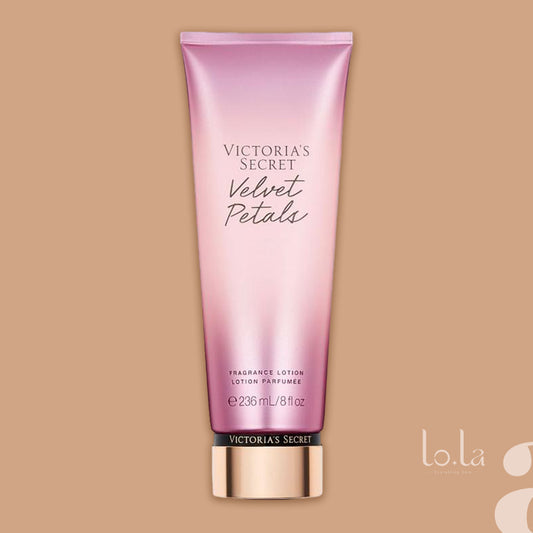 Victoria's Secret Velvet Petals Fragrance Lotion 236Ml
