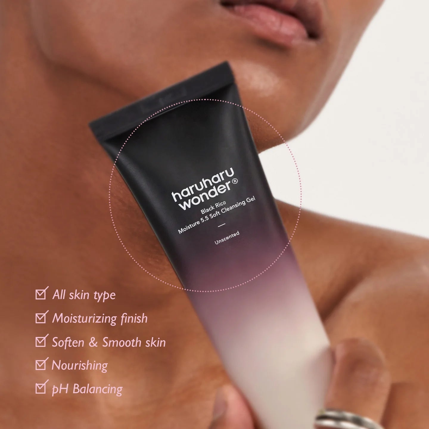 Haruharu Wonder Black Rice Moisture 5.5 Soft Cleansing Unscented Gel 100Ml